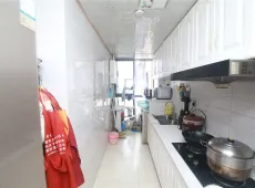 东兴区|万晟城峰阁2室1厅1卫出售