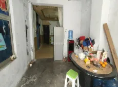 梁园区|新城度假村家属院5室2厅1卫出售