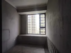 开发区|绿城诚园二期3室2厅2卫出售