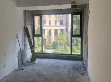睢阳区|绿地中南漫悦湾4室3厅3卫出售