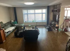 桃山区|建行花园小区3室1厅1卫出售