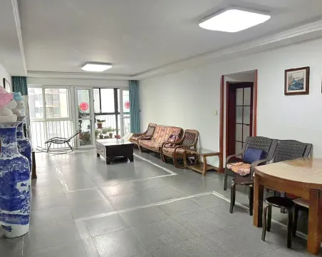 竹园华府4室2厅2卫朝南北精装