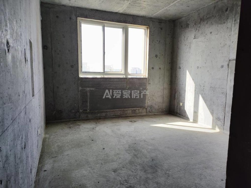汉滨汉滨毛坯4室2厅2卫二手房出售4