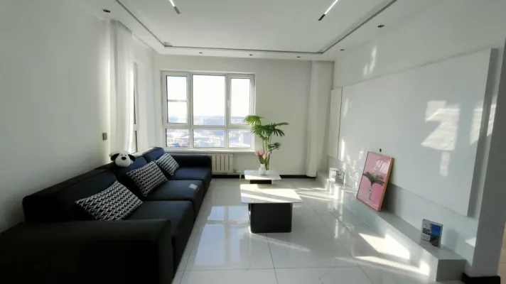 河西市中心晶品国际高层100平，精装两室，随时看房，可贷款