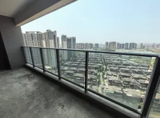 江城|保利中央公园3室2厅2卫出售|买房租房佣金全返