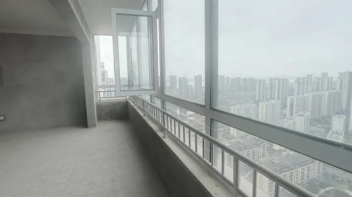 安庆滨江板块，置地皖江四季，超宽视野，看到大半安庆市房东急售