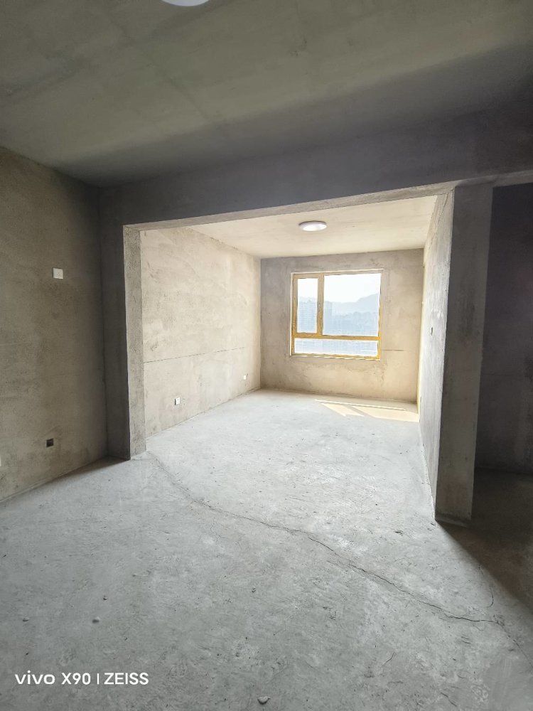 建工朝阳街电梯一室一厅56平毛坯光线充足前后无遮挡-金龙泉二手房价