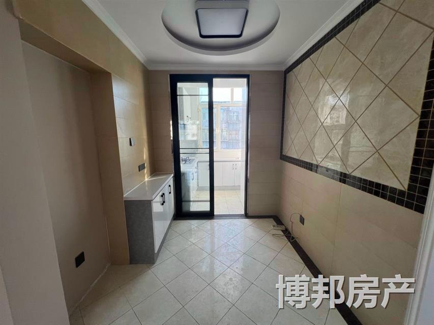 新市北京北路精装3室2厅1卫二手房出售5
