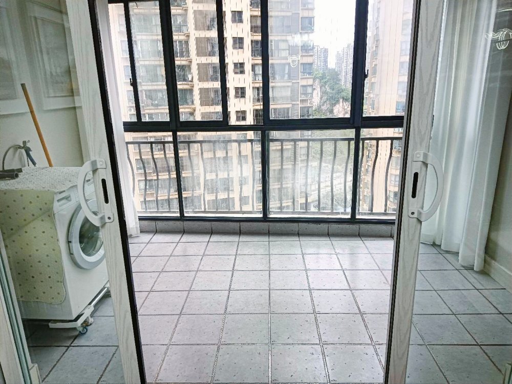 天誉城,大营坡天誉城实验二中  品质电梯精装修三房绿化  间楼层7