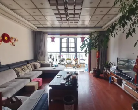 翰樘城开元郡4室2厅2卫朝南北精装
