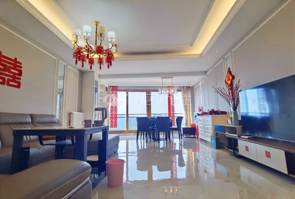 龙湾国际豪华装修新婚房4房出售河景房-龙湾国际二期二手房价