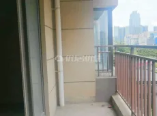 中铁逸都国际F区3室2厅2卫出售