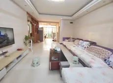 江阳|国泰新城4室2厅2卫出售