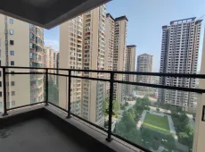 旌阳|中盛金尊御府3室2厅2卫出售