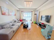 六合|兰亭苑3室2厅2卫出售