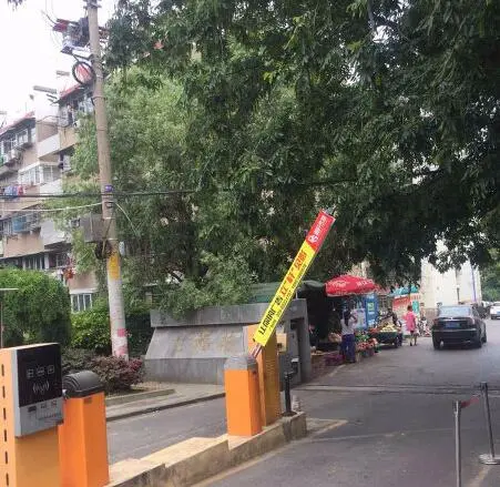 龙福花园-雨花台区雨花新村雨花南路53号