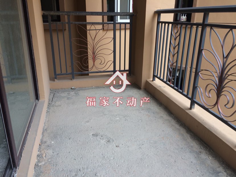 半山逸城A区户型3室3厅2卫2阳台急售！房型好-半山逸城A区二手房价