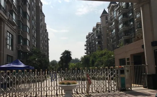 东新城市花园-新城区其他公园南路2号