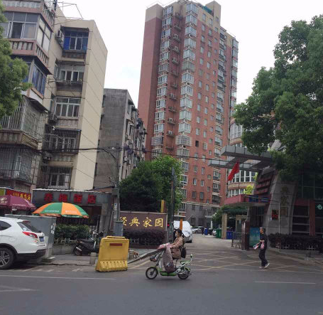 经典家园小区图片