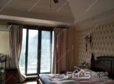 南湖区|格林小镇5室2厅4卫出售