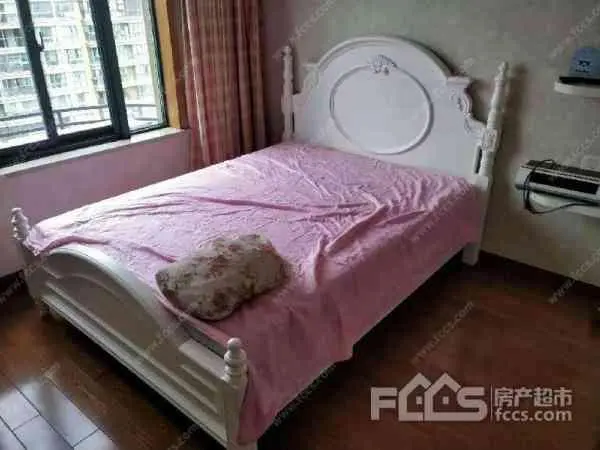 江南巴比伦 精装 满五年 带车位