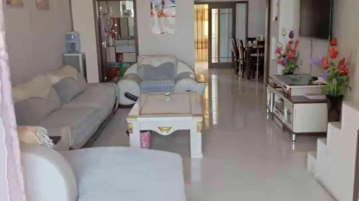 伟业路小区经典户型，南采光好，拎包入住
