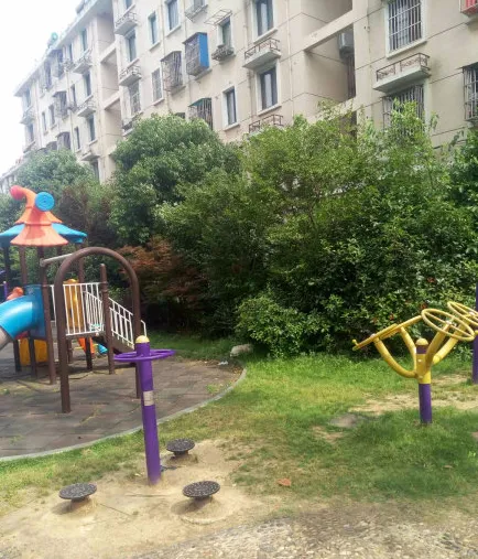 河滨花园小区图片11