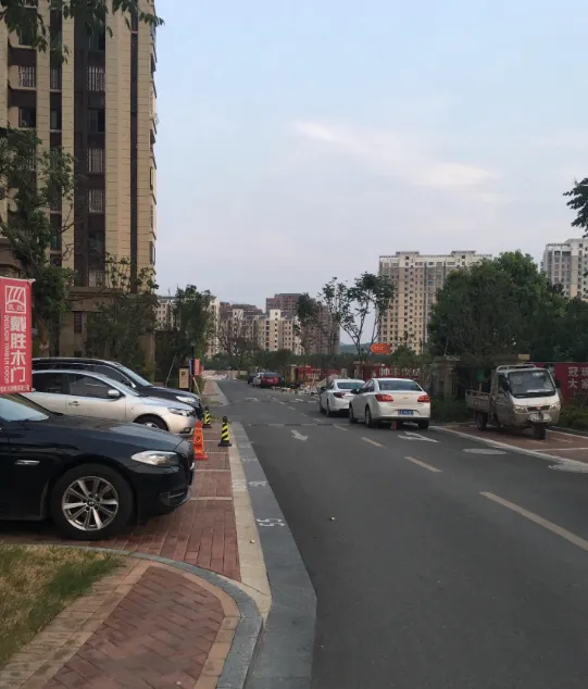 凤麟水苑小区图片3