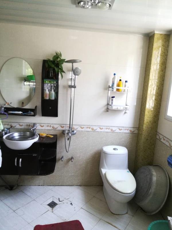 伟业公园路小区,伟业公园路小区，龙泉公园附近，有储藏间2
