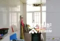 广场华苑，3房2厅149方，送部分家具家电，仅售35万。8