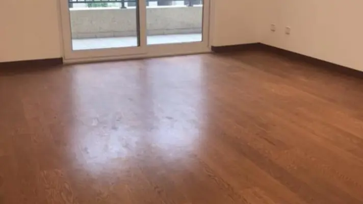 万科悦中环 全新精装 楼层佳 三开间朝南