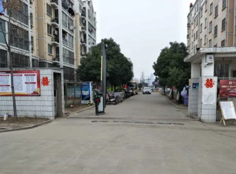 万润丰泰苑-海州区城西人民路与海连西路交叉口北侧
