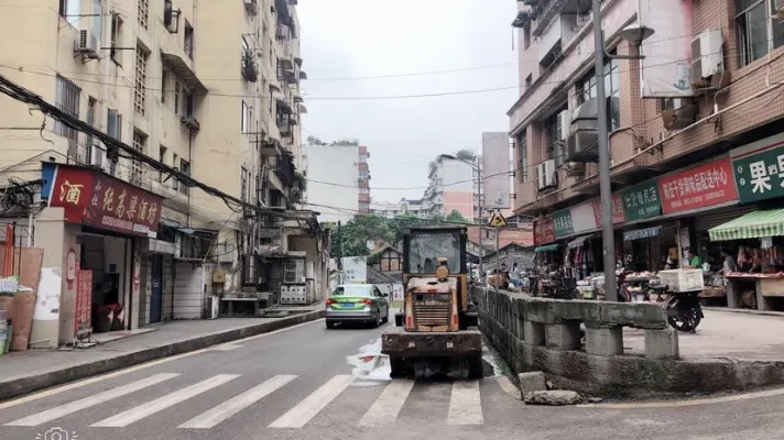 欧景名阁，大型社区，阳光充足，精装