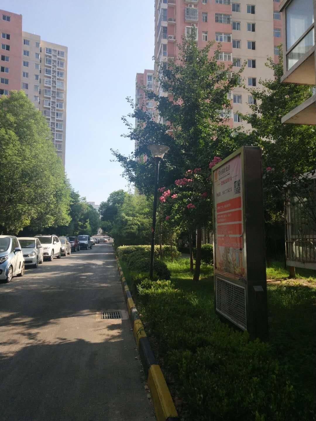 书香水岸小区图片