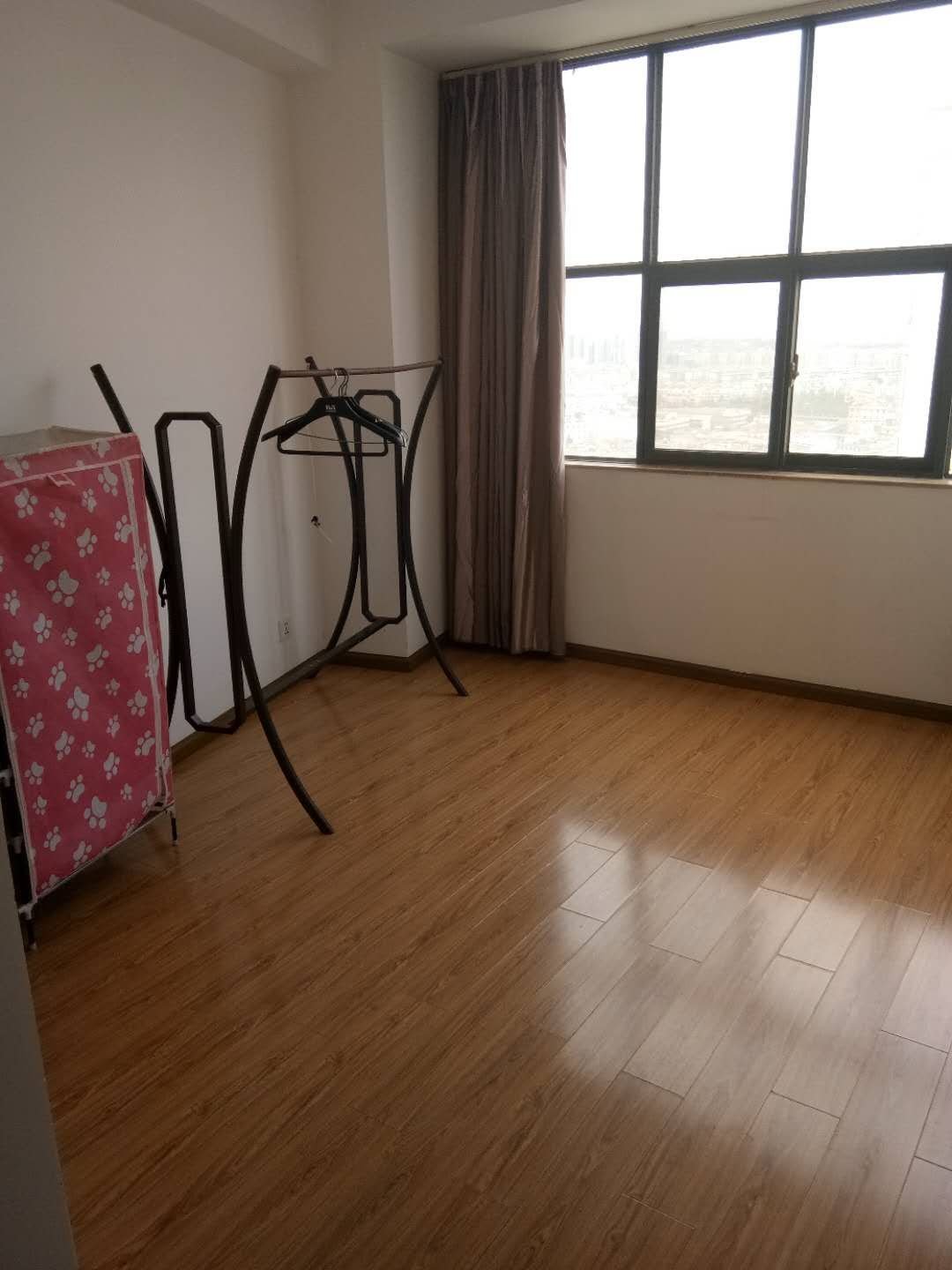中装房屋，楼层好，附近有医院学校-赢城世家二手房价