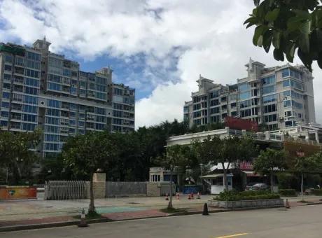 嘉泰至尊门第-团城山区团城山桂林南路68号