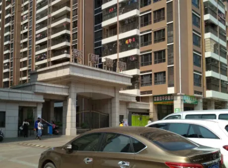 东新豪园-霞山区城西社坛路38号