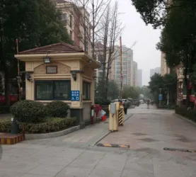 龙锦华庭