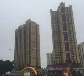 银创峰景四季