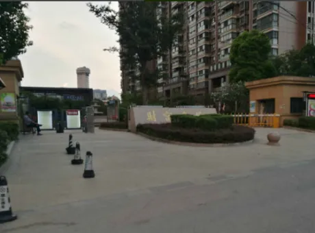 财富广场-维扬区城中扬子江中路287号