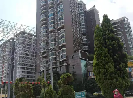 君悦华庭-麒麟区南片区子午路与云玉路口