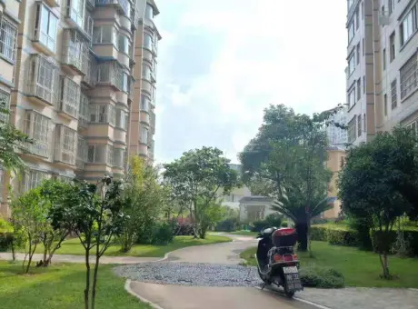 江滨花园-麒麟区寥廓街道寥廓北路