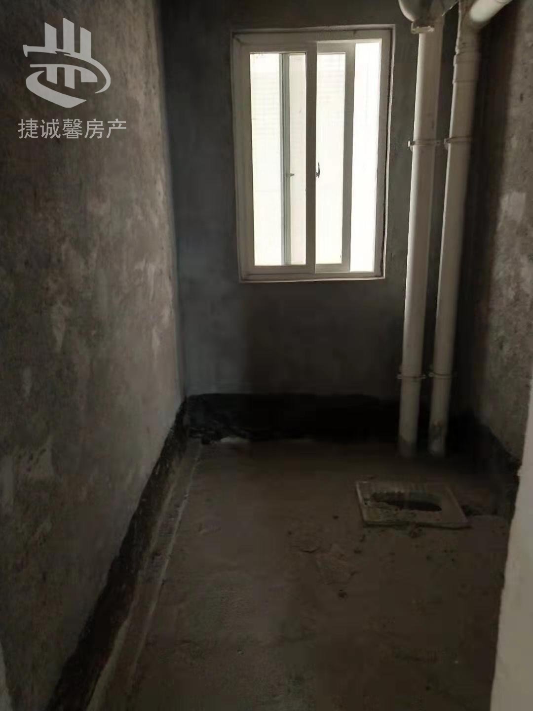 永辉超市对面麒麟大厦三室两厅两卫经典毛坯急售-麒麟大厦二手房价