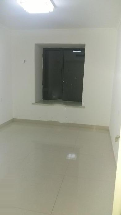 万家灯火城市广场,万家灯火精装4室2厅大客厅出租2