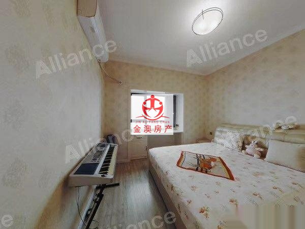 汉江新城一期,汉江新城2期网师苑3室2厅2卫12