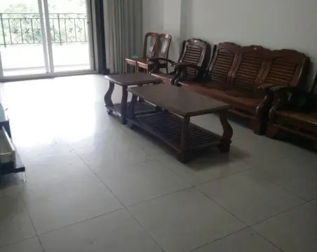 远达饰家2室2厅2卫精装