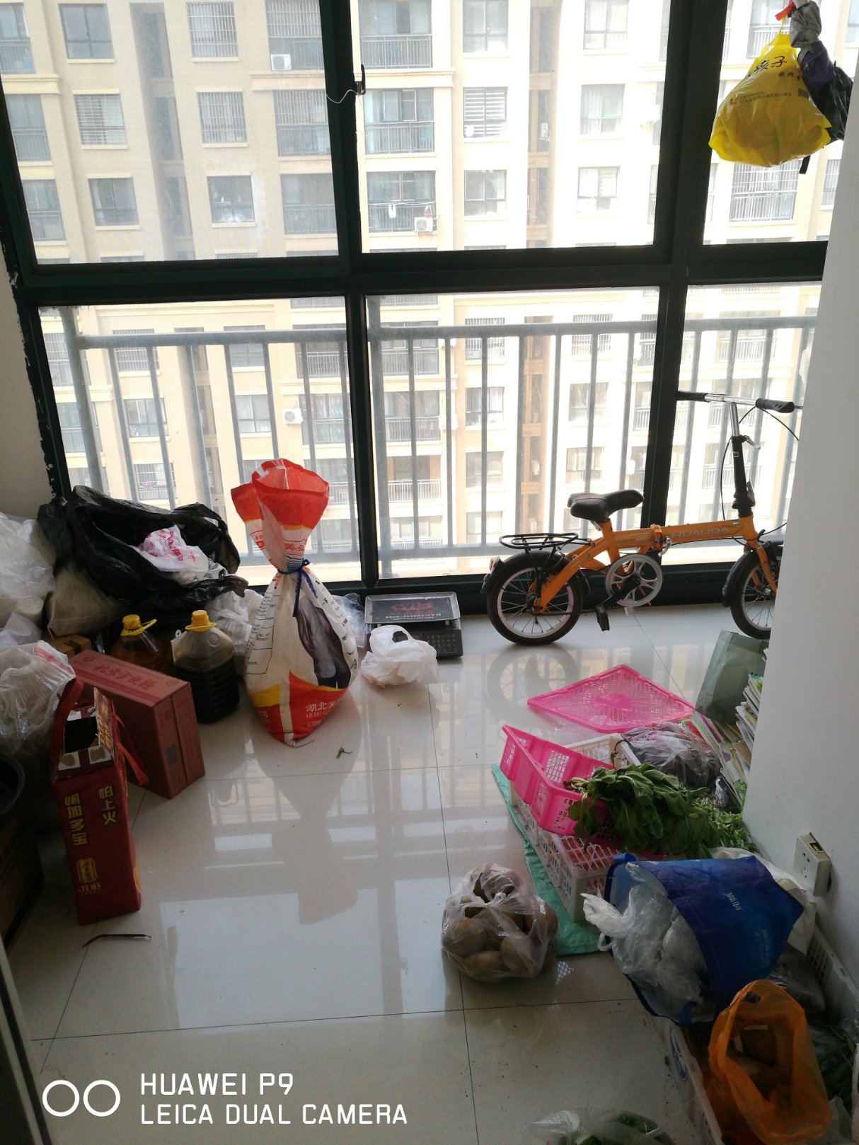 广鑫帝景城,精装修，三室两厅两卫，满五10