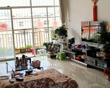 临江小区3室2厅2卫朝南北精装