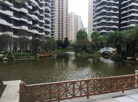 悦水湾五期-濠江区濠江广东省汕头市濠江区礐石街道联泰·悦水湾5园(建设中)礐石风景名胜区(暂停营业)