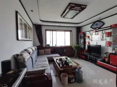 双惠医院附近三室总价低